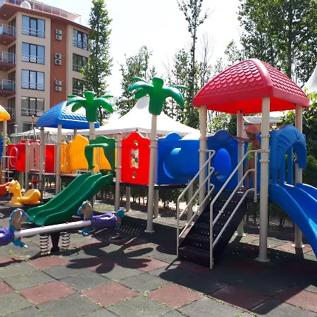Swimming Pool View Слънчев бряг