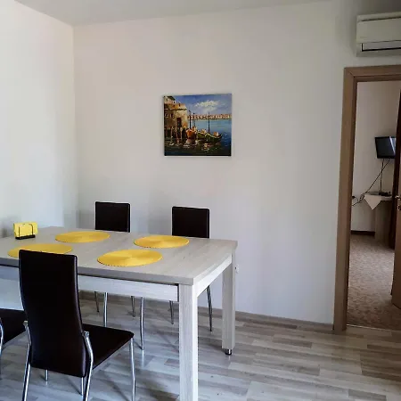 Apartment Swimming Pool View Sunny Beach